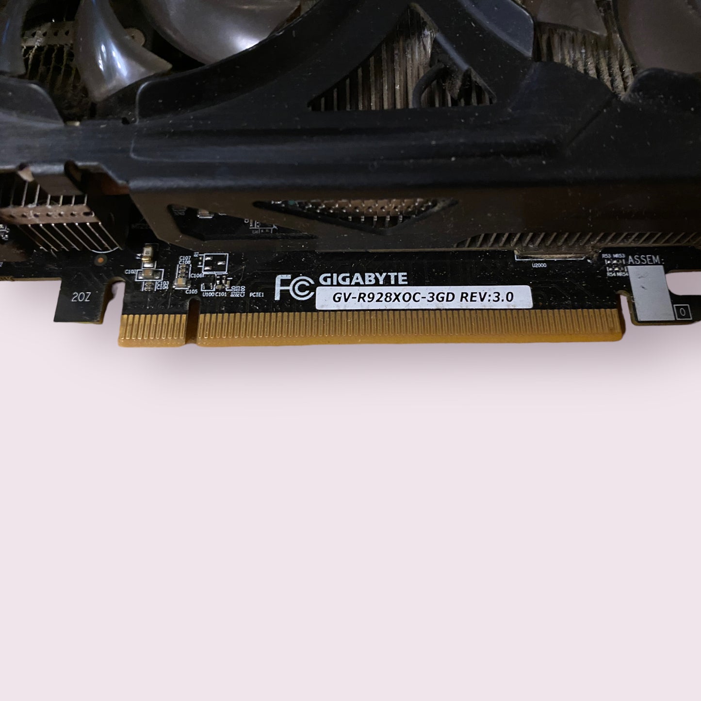 GIGABYTE Radeon R9 280X WindForce 3X OC 3GB DDR5 RAM Desktop PCIE Graphics Card